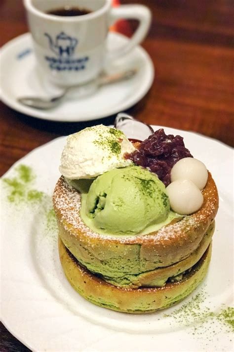 happy panncake|Japanese Soufflé Pancakes スフレパンケーキ • Just。